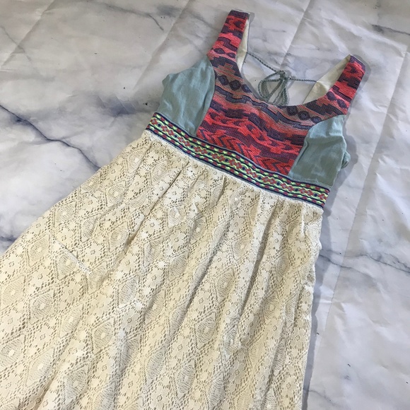 Flying Tomato Lace & Chambray Geometric Dress - Picture 2 of 8